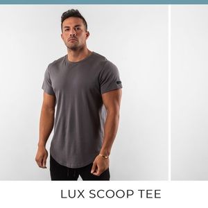 Men’s Alphalete scoop hem tee